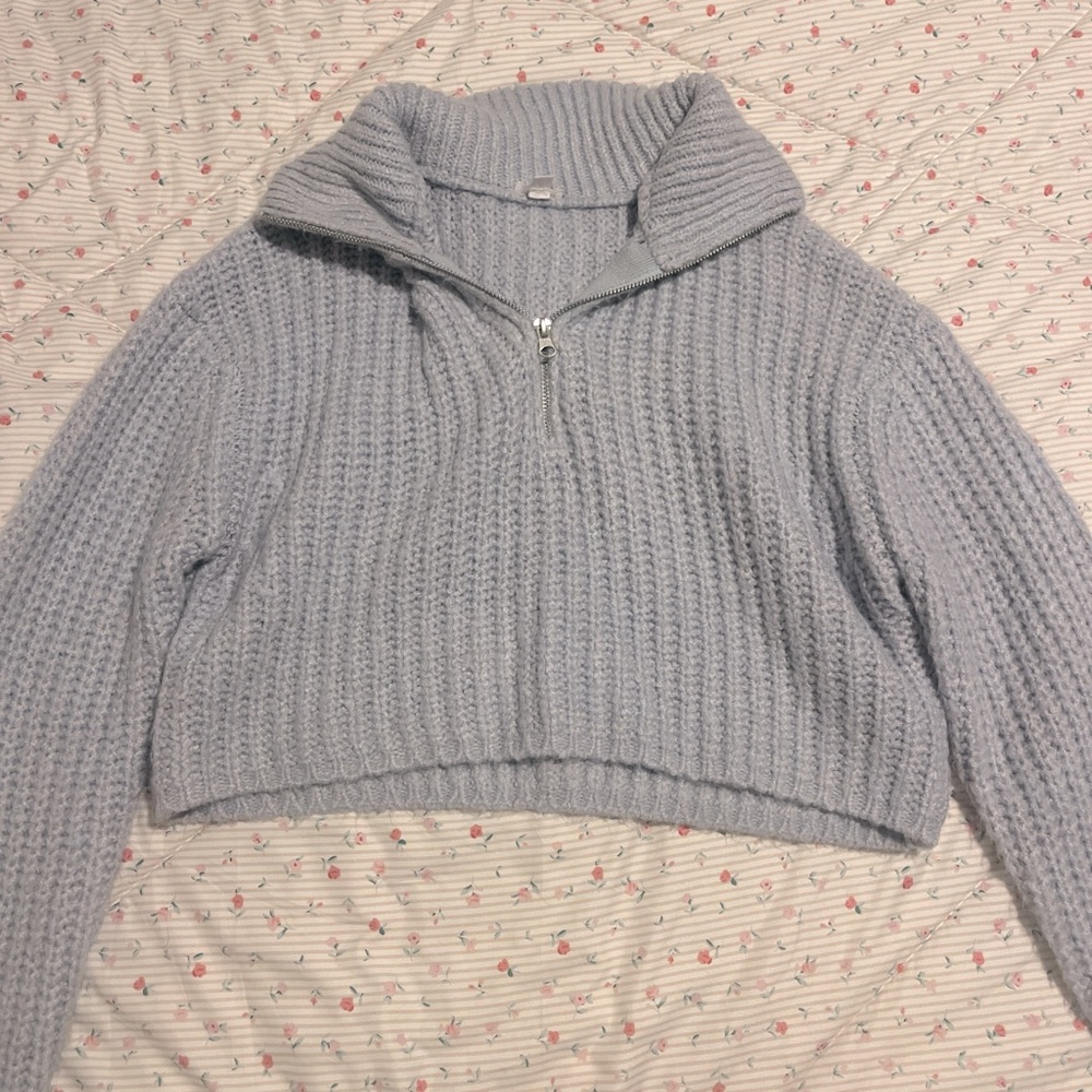 cozy light blue cropped quarter zip 🩵